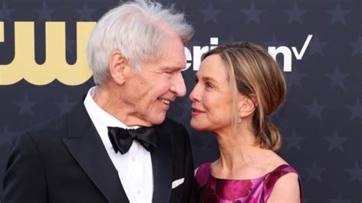 How long has Harrison Ford been married to Calista Flockhart?
