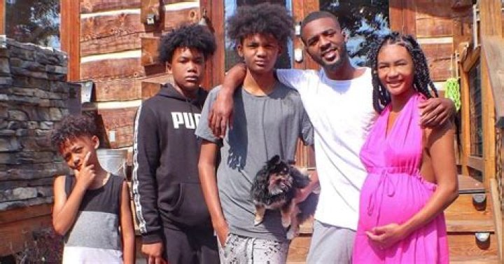 How many kids does Falynn have? – Celebrity.fm – #1 Official Stars, Business & People Network, Wiki, Success story, Biography & Quotes