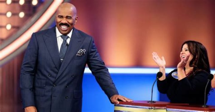 How much does Steve Harvey make per episode of Family Feud?