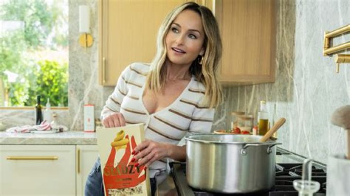 How much is Giada De Laurentiis worth?