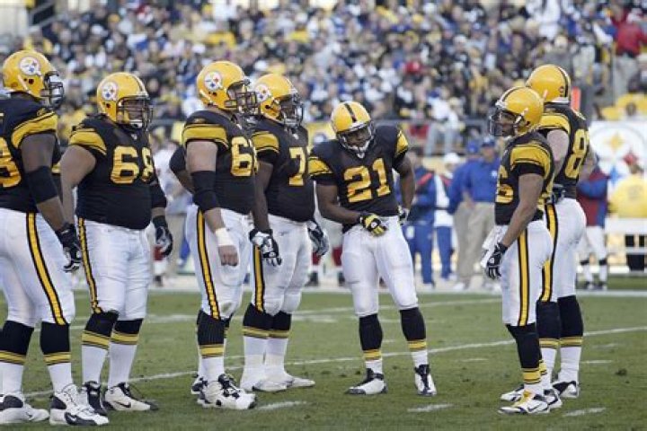 How much money did Eric Decker make in the NFL?