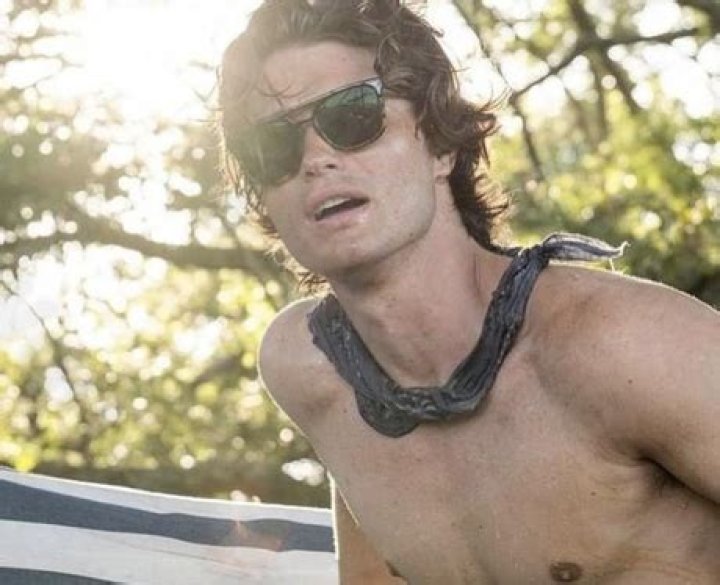 How old is Chase Stokes from Outer Banks? – Celebrity.fm – #1 Official Stars, Business & People Network, Wiki, Success story, Biography & Quotes