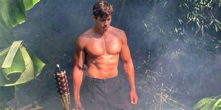 How tall is Joseph Baena?