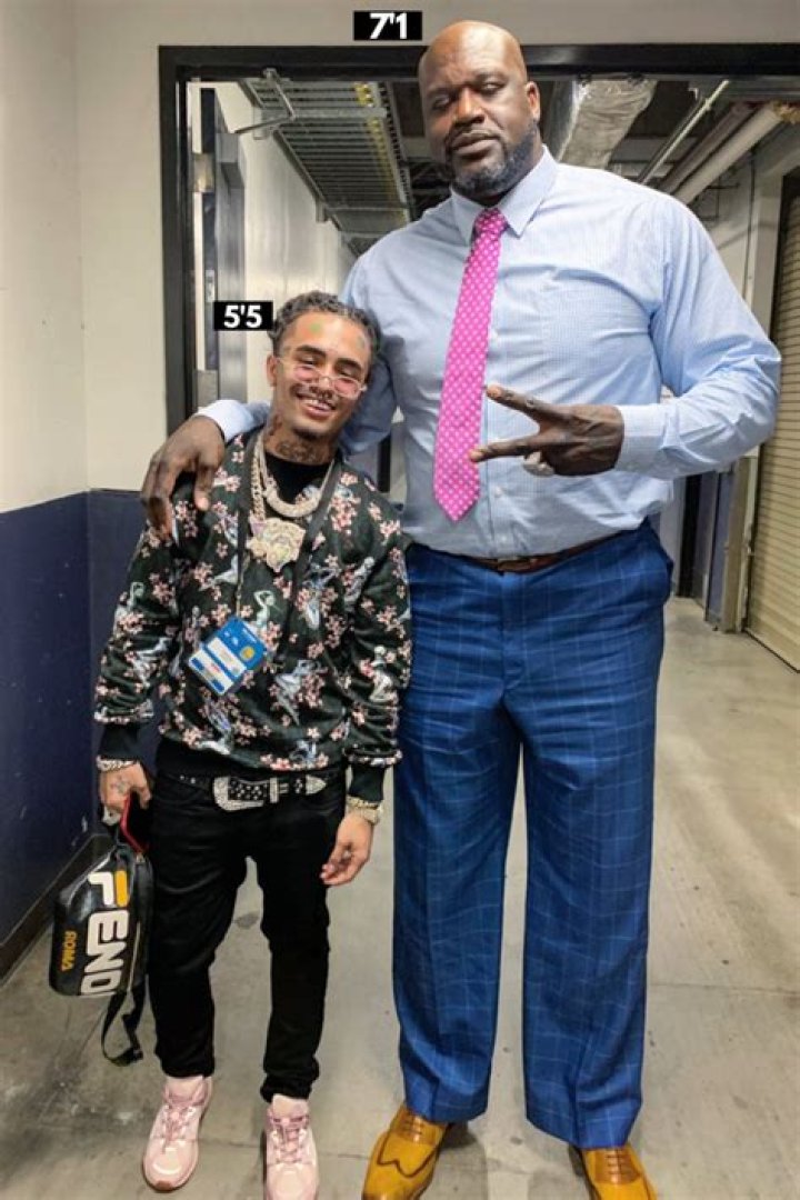 How tall is Lil pump?