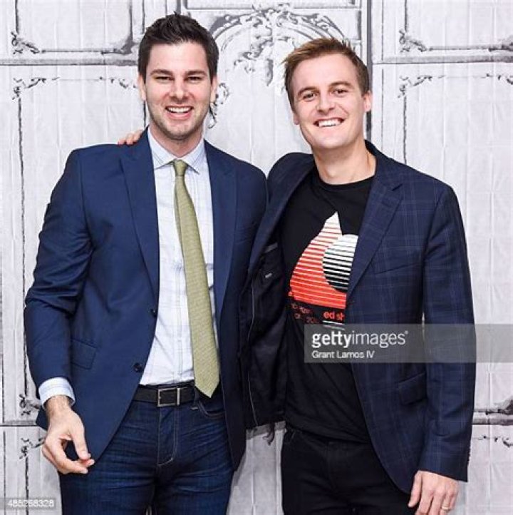 Hugh Evans Biography, Age, Height, Wife, Net Worth, Family