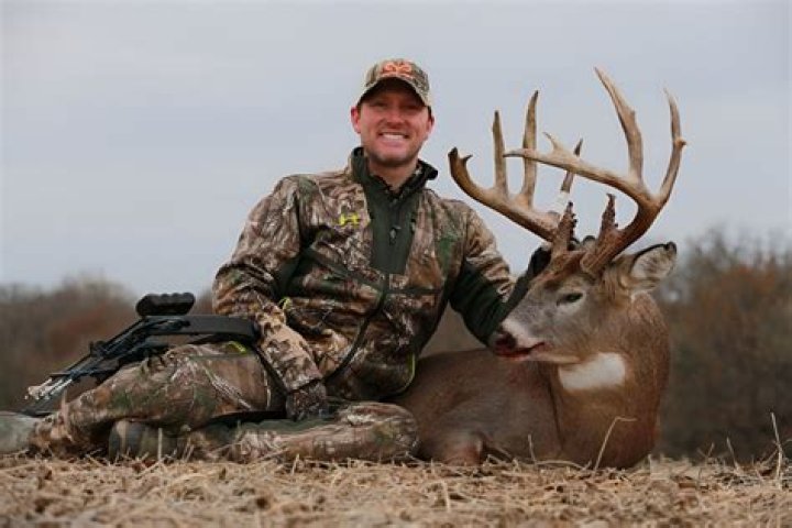 Fake-Dead Buck Fatally Stabs Hunter Multiple Times After Being Shot At