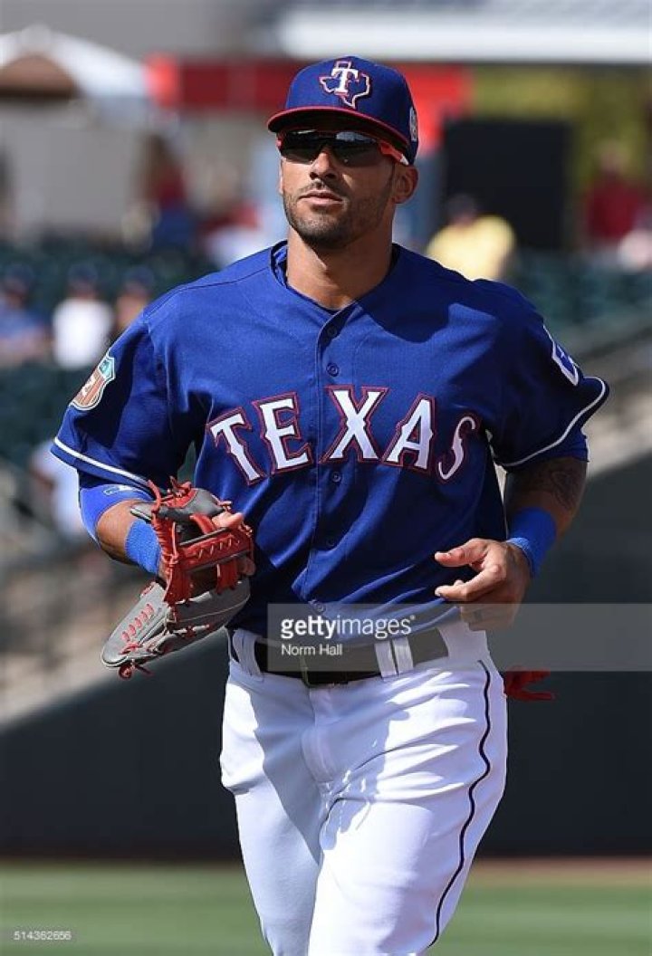 Ian Desmond Biography, Age, Height, Wife, Net Worth, Family