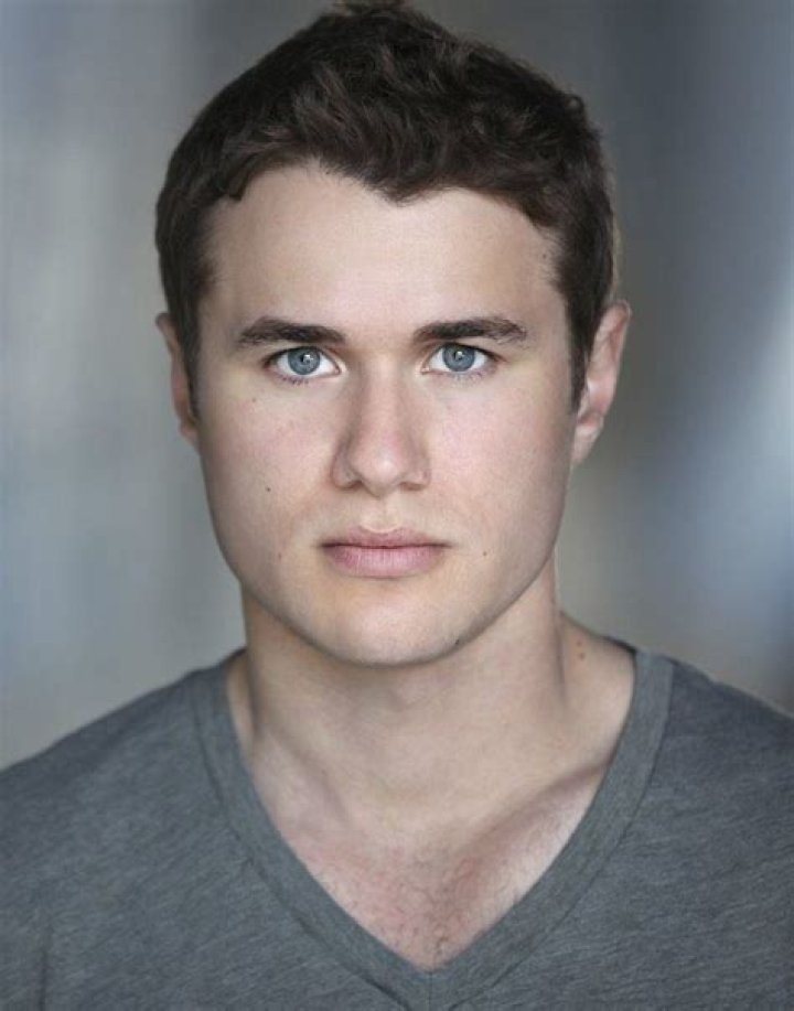 Ian Nelson Biography, Age, Height, Wife, Net Worth, Family