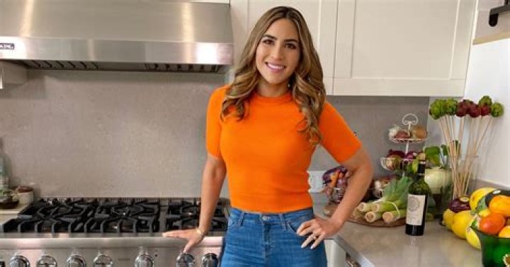 Ilana Muhlstein Reveals Simple Weight Loss Tricks in ‘You Can Drop It’: Find Out How She Achieved Her 100-Lb Slimdown