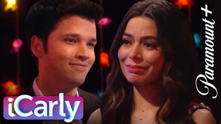 Í hvaða þætti af iCarly byrja Sam og Freddie að deita? – Celebrity.fm - #1 Opinberar stjörnur, viðskipta