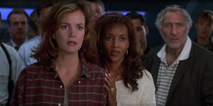 Find Out What the ‘Independence Day’ Cast is Up to 20 Years After the Film’s Premiere!