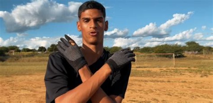 Iran Ferreira (TikTok Star) - Age, Birthday, Bio, Facts, Family, Net Worth, Height & More