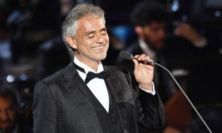 ¿Andrea Bocelli es italiano?