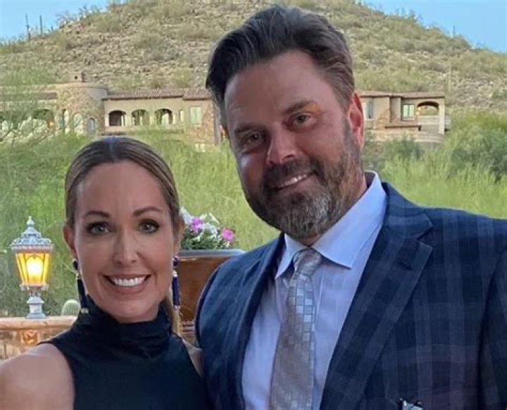 
Is Christi Paul Married ? Who is her husband? 