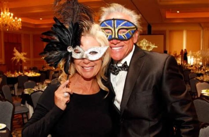 Is Dallas Raines still married to his wife? – Celebrity.fm – #1 Official Stars, Business & People Network, Wiki, Success story, Biography & Quotes