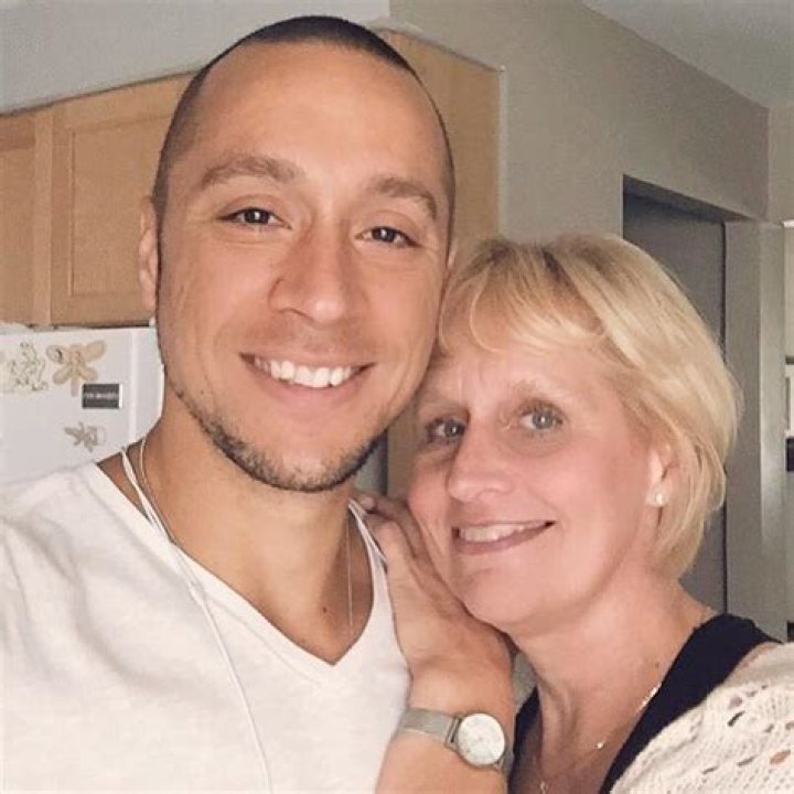 Is Dan Shaba Married to Wife? Is he dating a girlfriend?