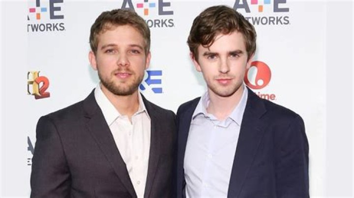 Is Freddie Highmore a twin? – Celebrity.fm – #1 Official Stars, Business & People Network, Wiki, Success story, Biography & Quotes