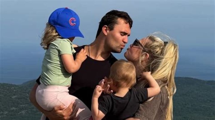 Is Justin Kirk Christian? Religion And Family Ethnicity