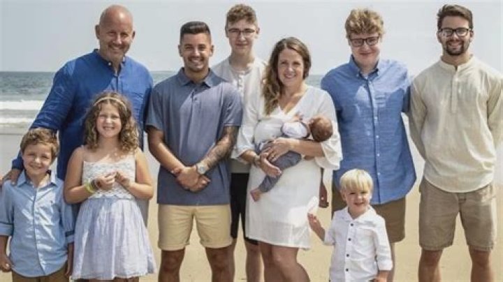 Is Lee Goldberg sick? – Celebrity.fm – #1 Official Stars, Business & People Network, Wiki, Success story, Biography & Quotes