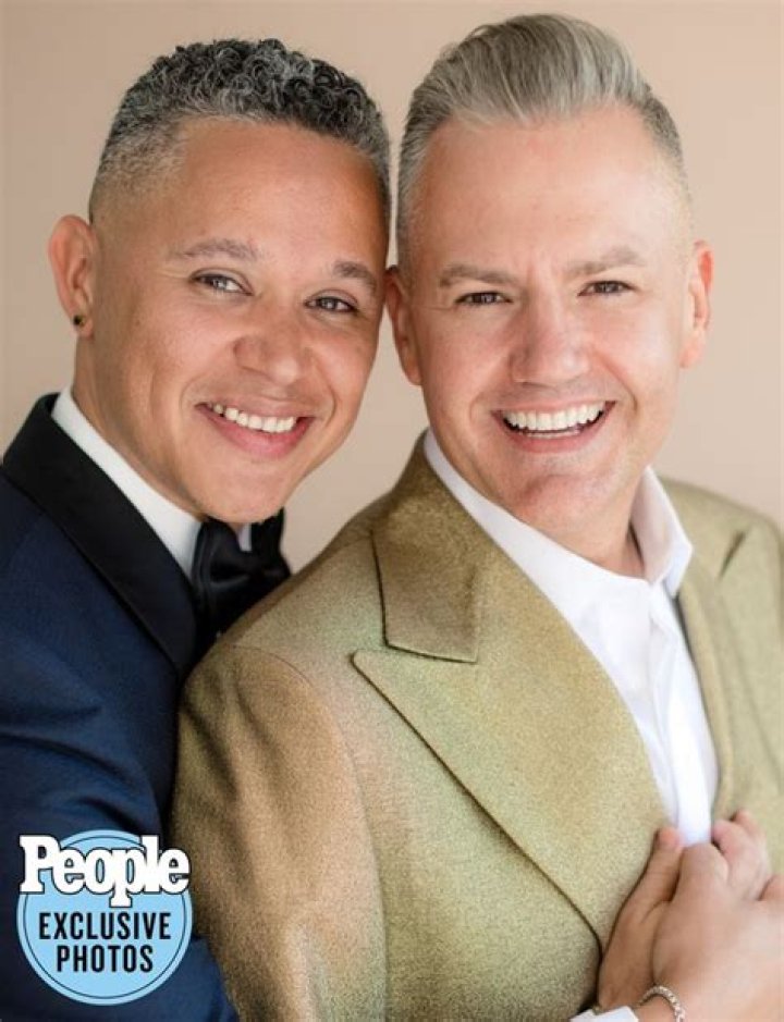 Is Ross Mathews male or female? – Celebrity.fm – #1 Official Stars, Business & People Network, Wiki, Success story, Biography & Quotes