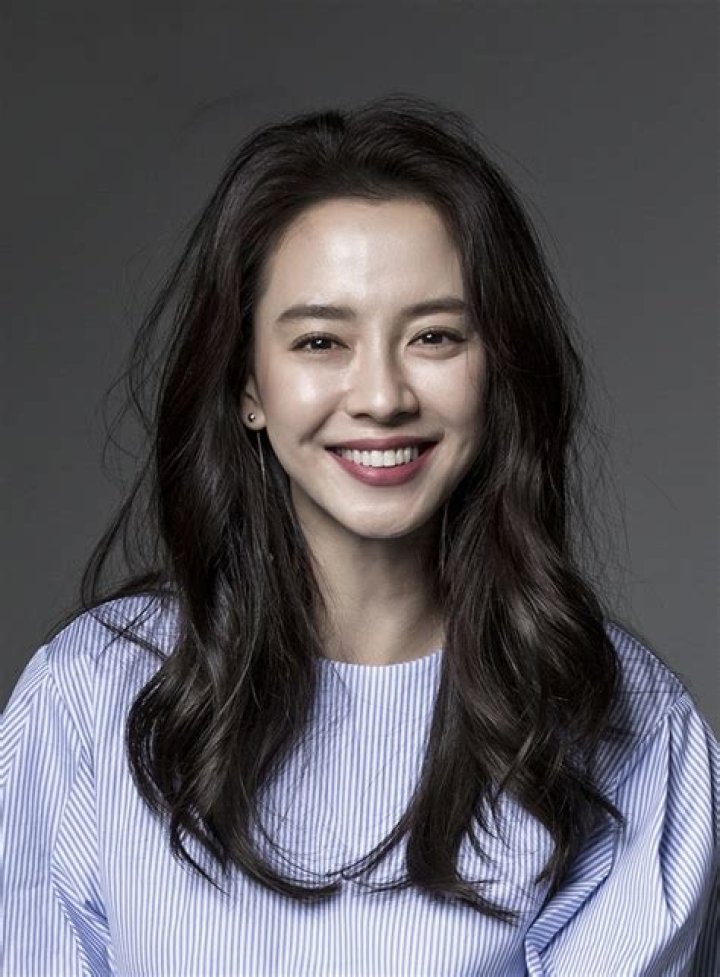 Is Song Ji Hyo rich? – Celebrity.fm – #1 Official Stars, Business & People Network, Wiki, Success story, Biography & Quotes