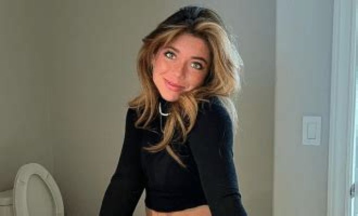 
Is Tabitha Swatosh Pregnant? Is Tabitha Swatosh Engaged? 