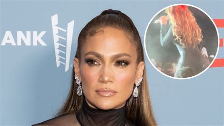 Jennifer Lopez Laughs Off Wardrobe Malfunction After Ripping Bodysuit in the Butt During Performance