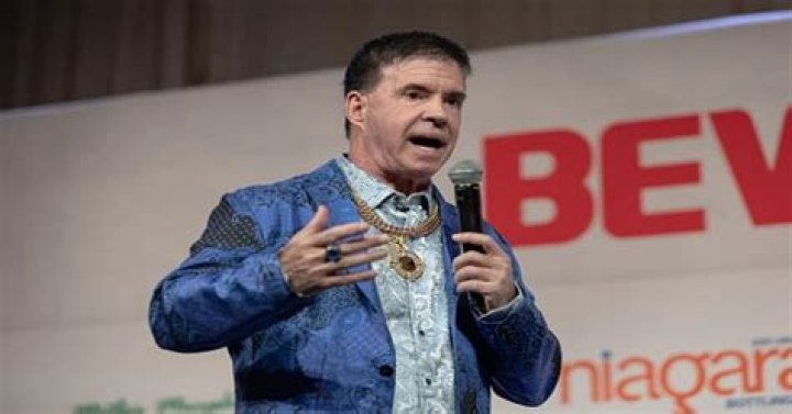 Jack Owoc (Business Executive) - Age, Birthday, Bio, Facts, Family, Net Worth, Height & More