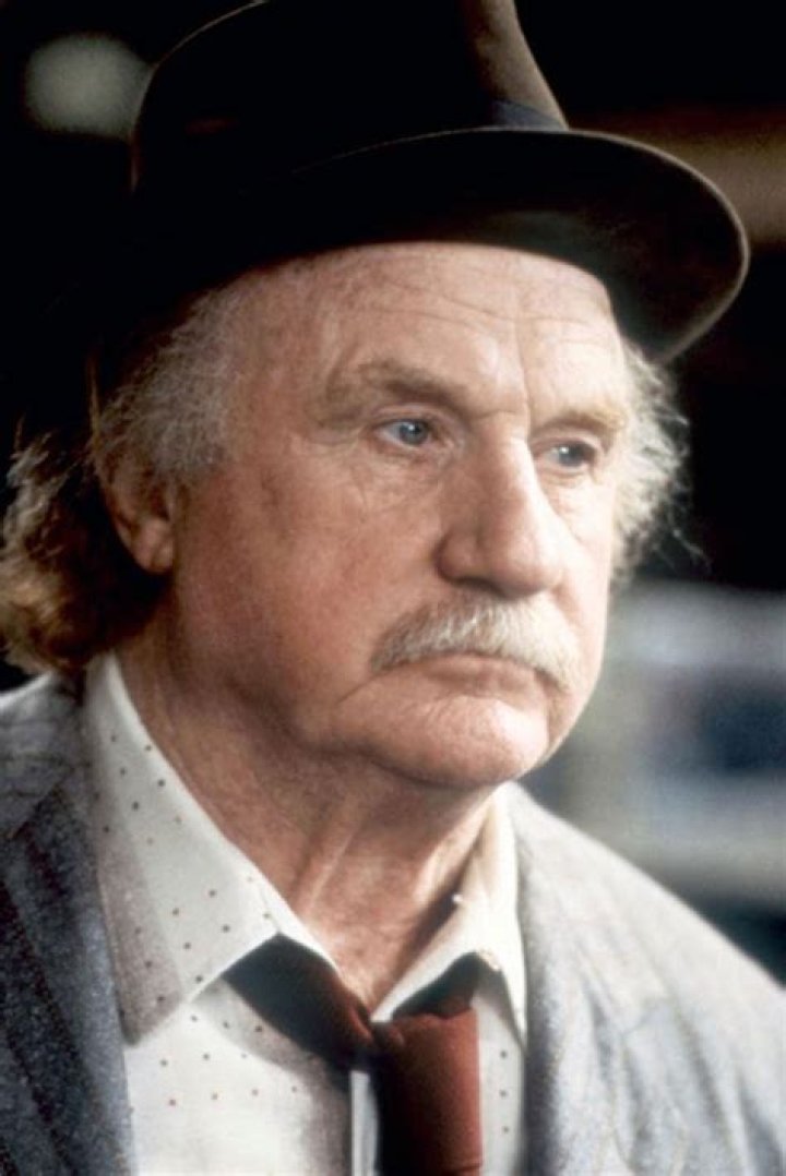 Jack Warden (TV Actor) - Age, Birthday, Bio, Facts, Family, Net Worth, Height & More