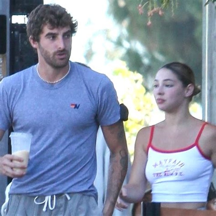 Jackson Guthy Biography, Age, Height, Wife, Net Worth, Family