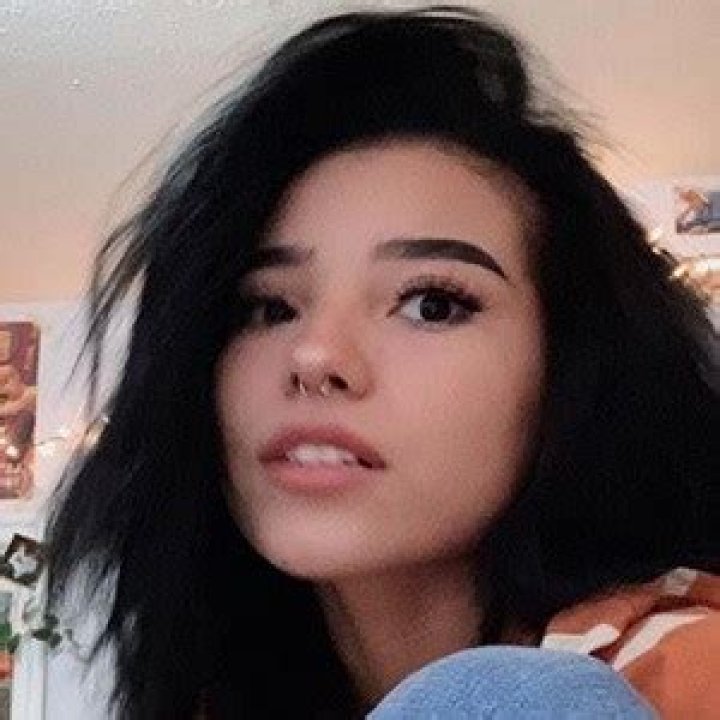 Jada Michy (TikTok Star) - Age, Birthday, Bio, Facts, Family, Net Worth, Height & More