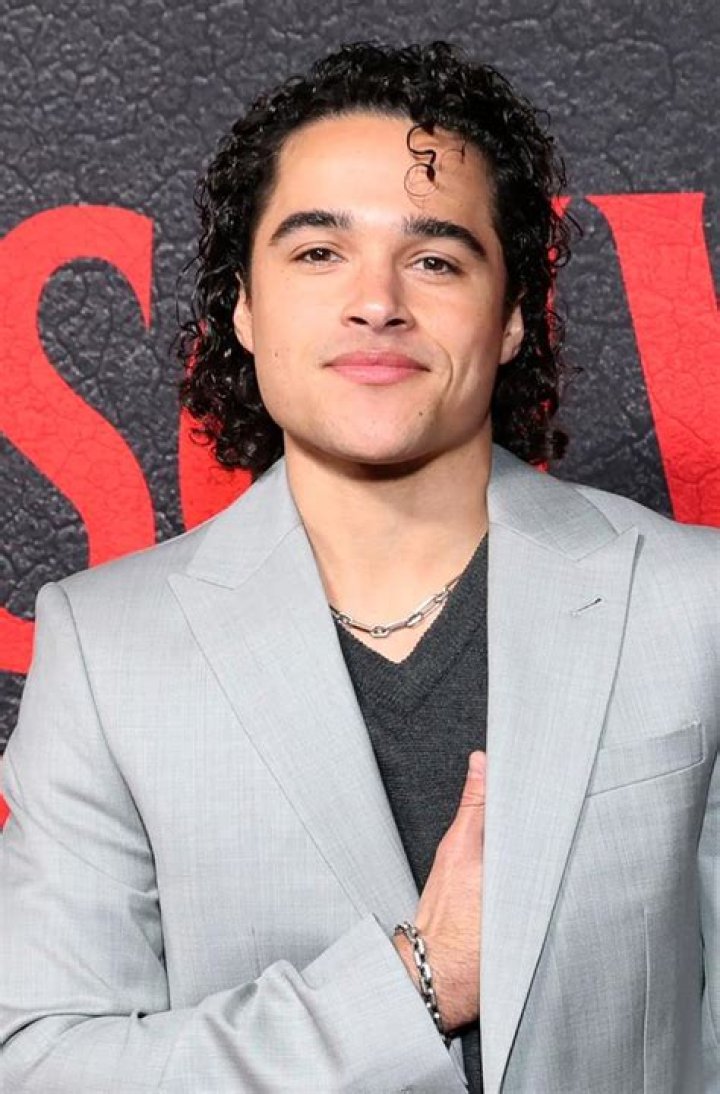 Jalen Thomas Brooks (TV Actor) - Age, Birthday, Bio, Facts, Family, Net Worth, Height & More