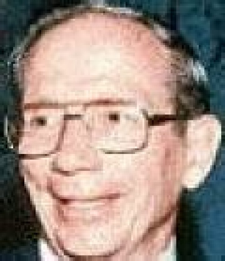 James Brian Quinn Biography, Age, Height, Wife, Net Worth and Family