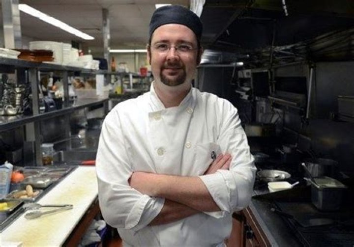 Jamie Hussey (Vine Star) - Age, Birthday, Bio, Facts, Family, Net Worth, Height & More