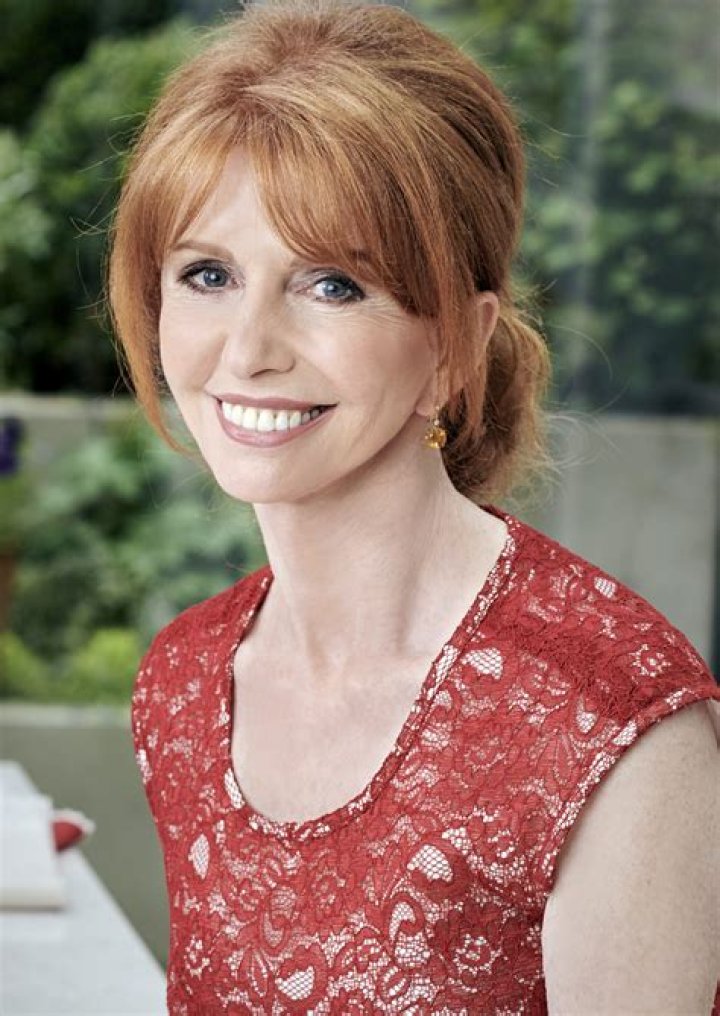 Jane Asher Biography, Age, Height, Husband, Net Worth, Family
