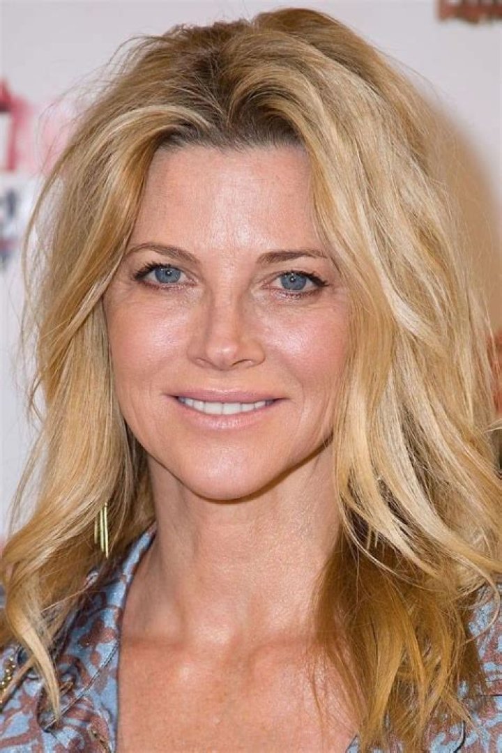 Janet Gunn Biography, Age, Height, Husband, Net Worth, Family