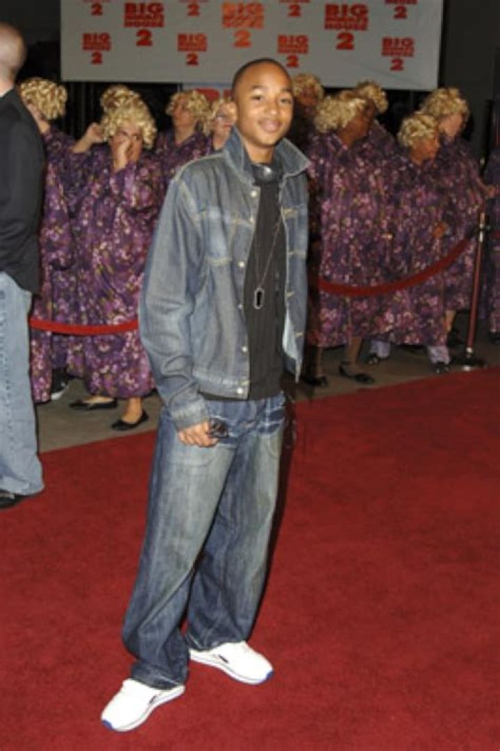 Jascha Washington (TV Actor) - Age, Birthday, Bio, Facts, Family, Net Worth, Height & More