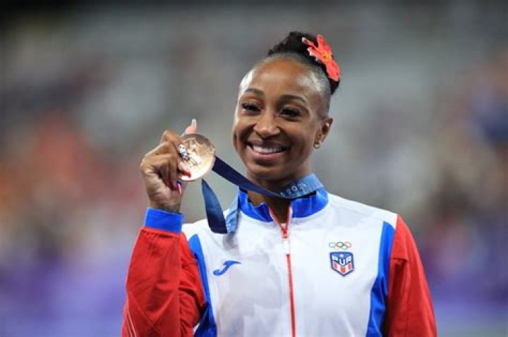 Jasmine Camacho-Quinn biografía, edad, altura, esposa, net worth, familia