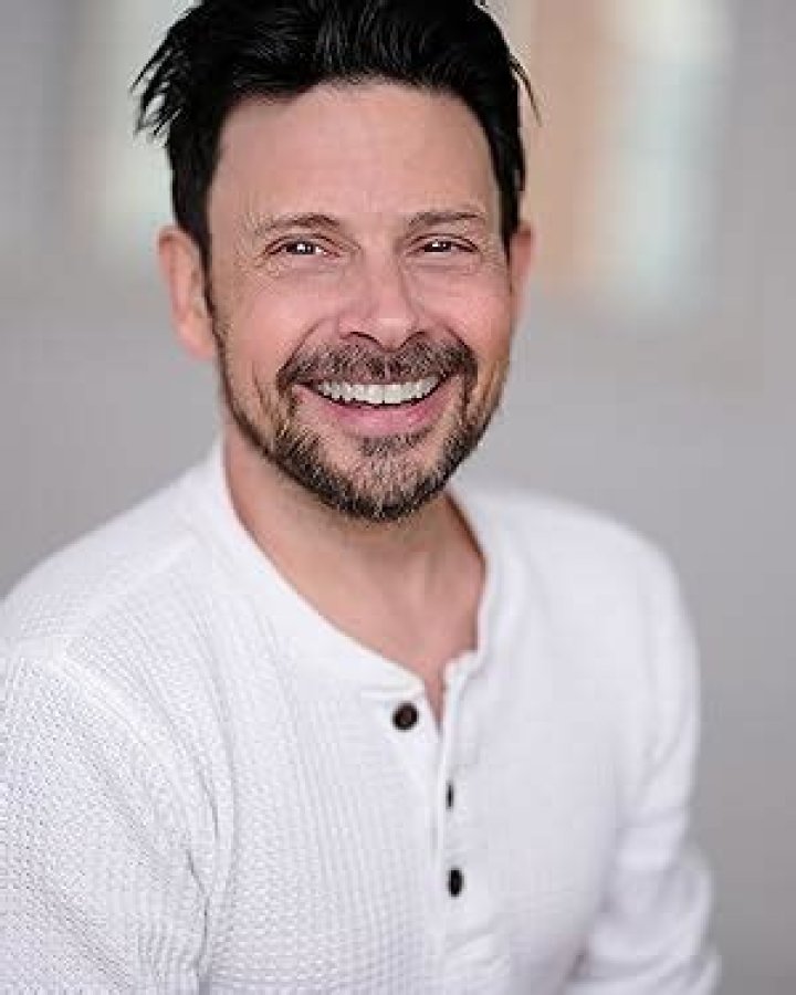 Jason Marsden (TV Actor) - Age, Birthday, Bio, Facts, Family, Net Worth, Height & More