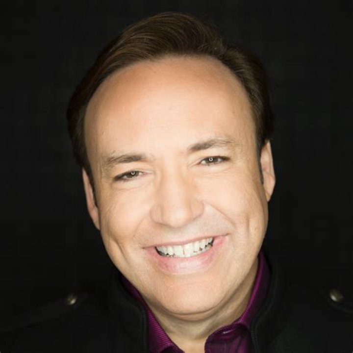 Javier Romero Age | Wiki, Net worth, Bio, Height, Girlfriend ?