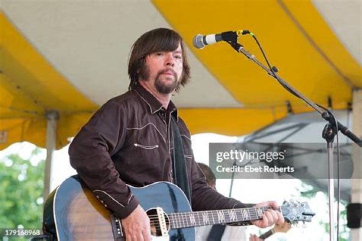 Jay Farrar Biography, Age, Height, Wife, Net Worth, Family