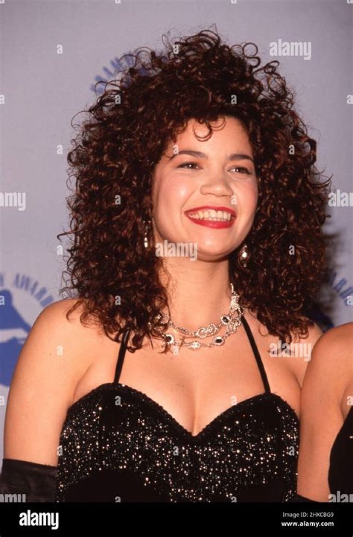 Jeanette Jurado (Pop Singer) - Age, Birthday, Bio, Facts, Family, Net Worth, Height & More