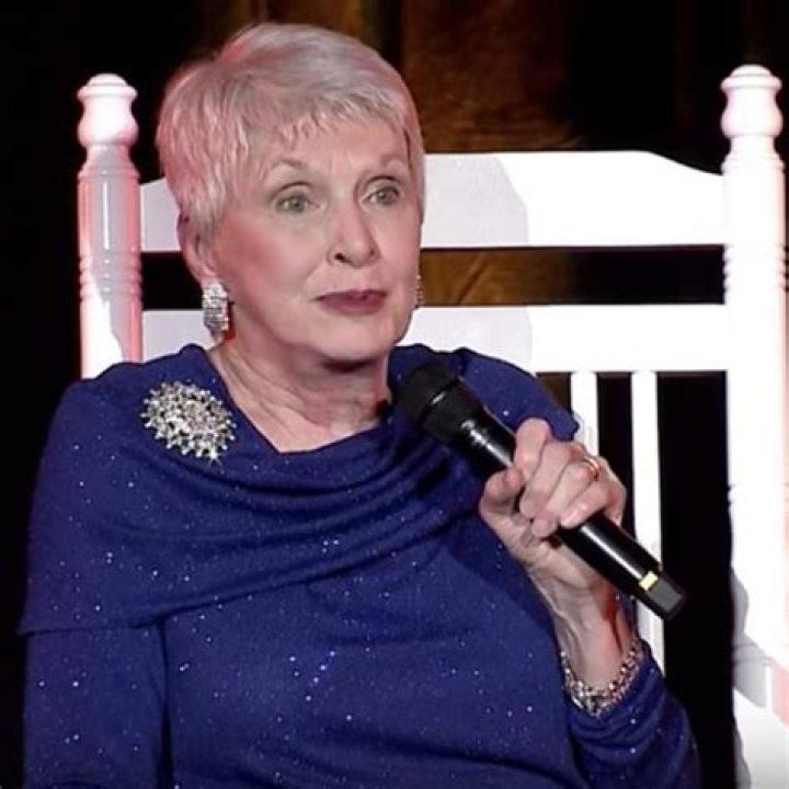 Jeanne Robertson Biography, Age, Height, Wife, Net Worth and Family