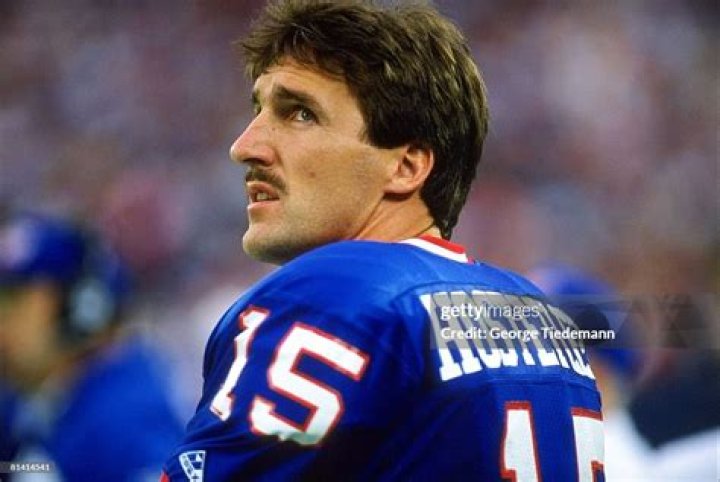 Jeff Hostetler (Football Player) - Age, Birthday, Bio, Facts, Family, Net Worth, Height & More