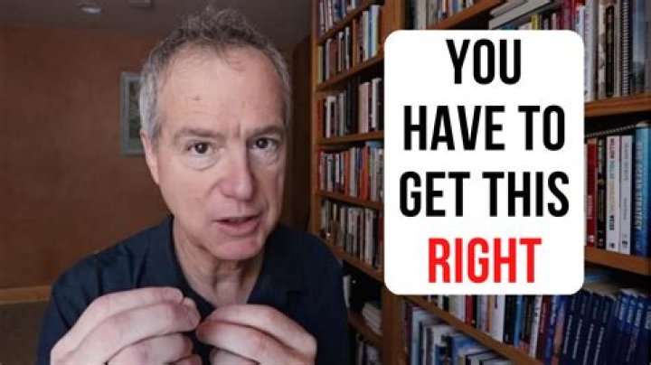 Jeff Walker (Self-Help Author) - Age, Birthday, Bio, Facts, Family, Net Worth, Height & More