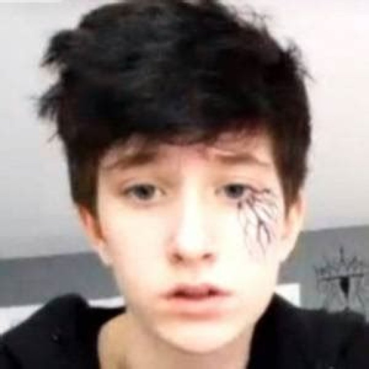 Jensen Steel (TikTok Star) - Age, Birthday, Bio, Facts, Family, Net Worth, Height & More