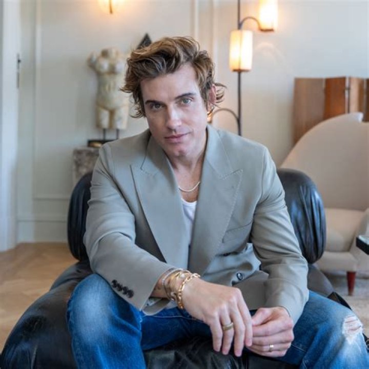 Jeremiah Brent (Interiorista) - Edad, cumpleaños, biografía, hechos, familia, patrimonio neto, altura y más