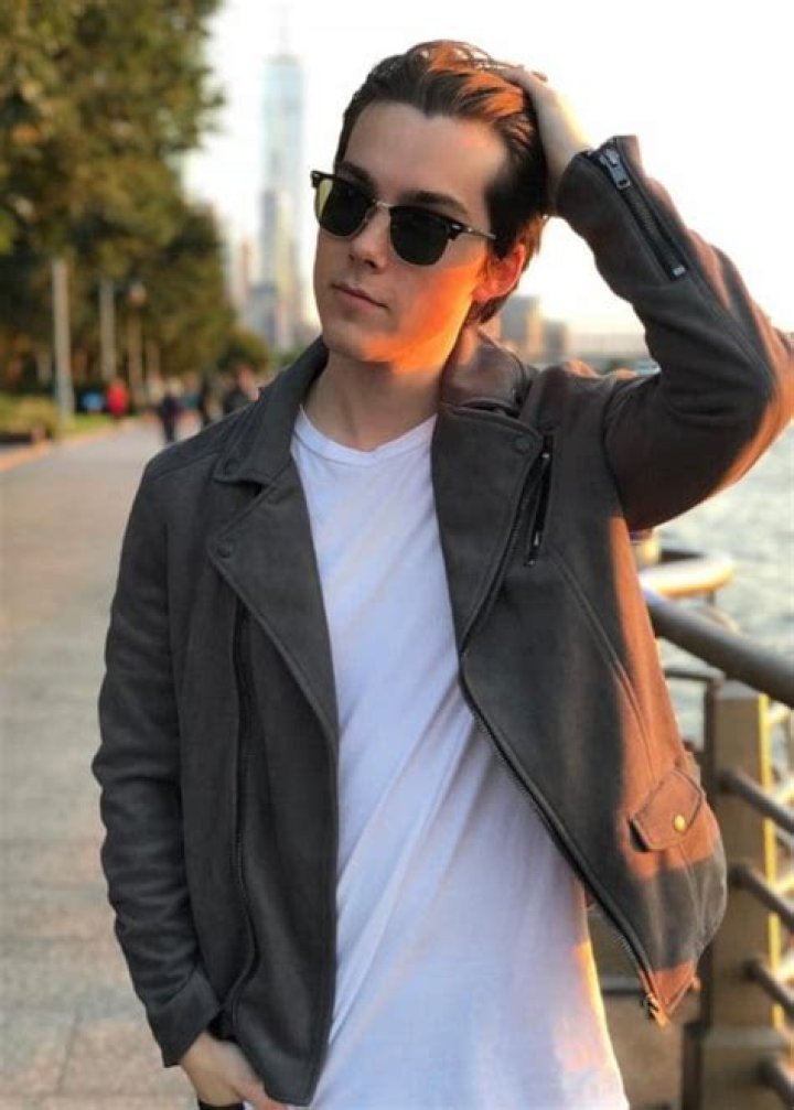 Jeremy Shada Height, Weight, Net Worth, Age, Wiki, Who, Instagram, Biography