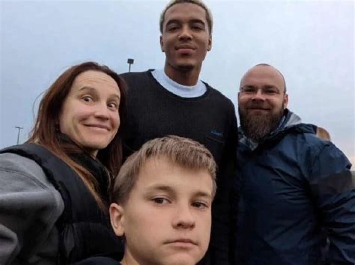 Jeremy Sochan Height, Weight, Net Worth, Age, Birthday, Wikipedia, Who, Nationality, Biography