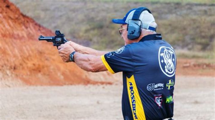 Jerry Miculek Biography, Age, Height, Wife, Net Worth, Family